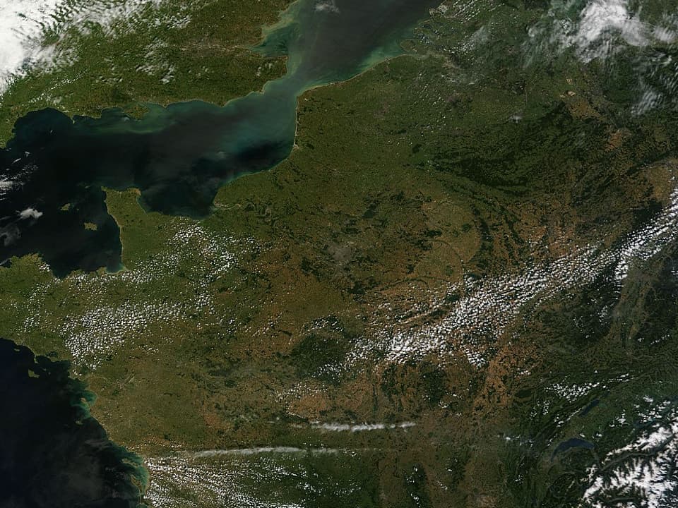 Image d'illustration pour Quelques gouttes à Paris qui ne changent rien à la sécheresse de surface