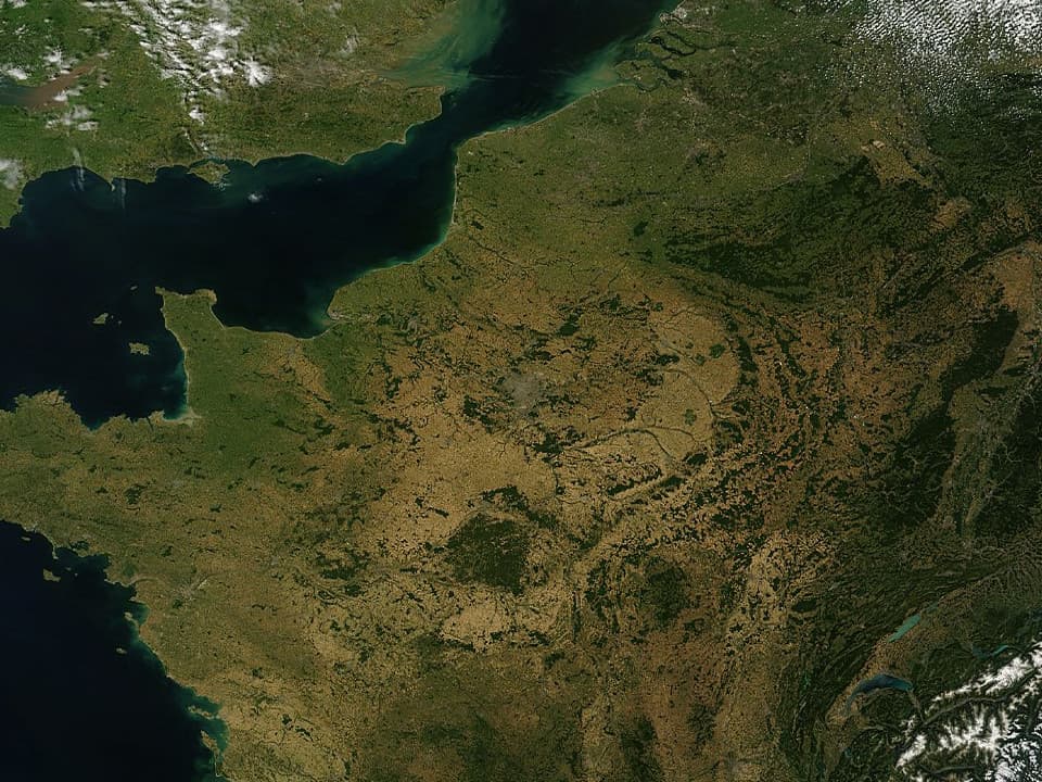 Image d'illustration pour Quelques gouttes à Paris qui ne changent rien à la sécheresse de surface