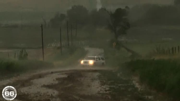 Image d'illustration pour 66 minutes sur M6 : les chasseurs d'orages et de tornades français