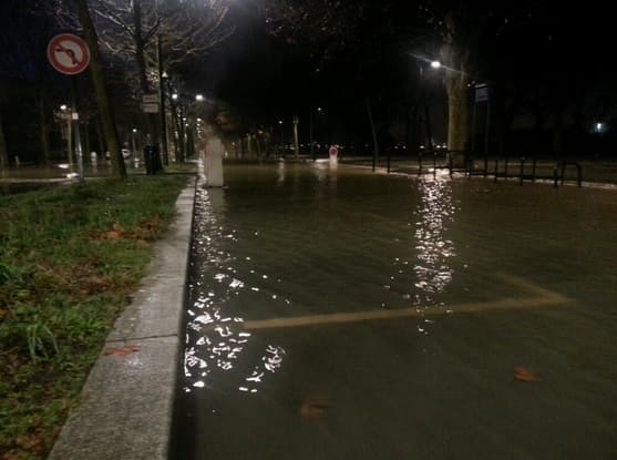 Image d'illustration pour Suivi des intempéries dans le Sud-Ouest et près des Pyrénées