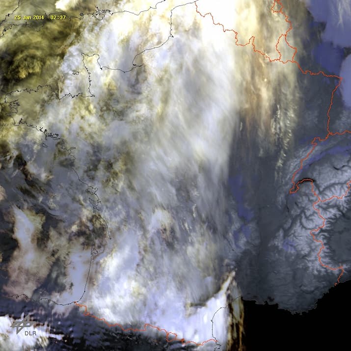 Image d'illustration pour Neige et verglas du Massif Central au Centre Est