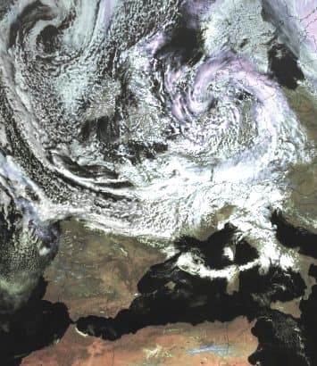 Image d'illustration pour Forte instabilité et giboulées de neige jusqu'à Paris