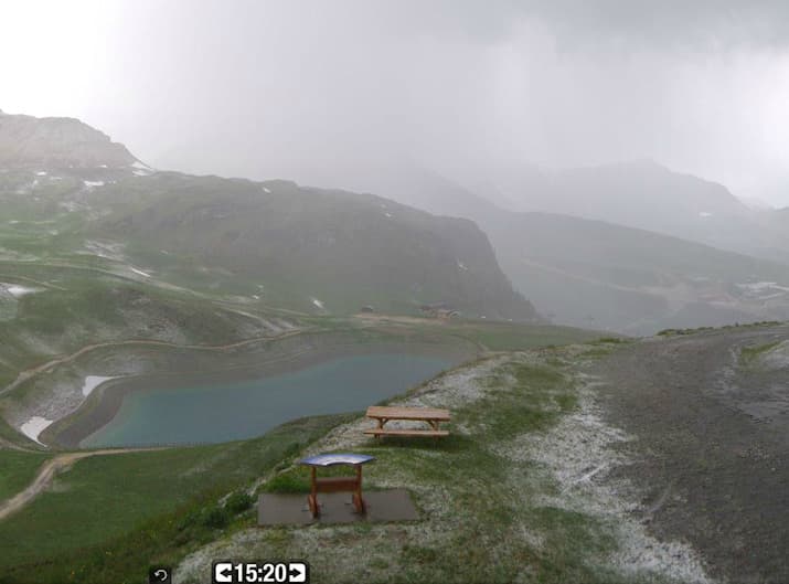 Image d'illustration pour Orages sur les Alpes : foudre, grêle et neige