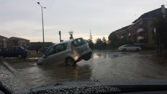 Image d'illustration pour Orage fort en Aquitaine et Midi-Pyrénées - pluie diluvienne vers Toulouse