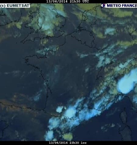 Image d'illustration pour Orages diluviens et meurtriers sur les Pyrénées - crues éclairs 