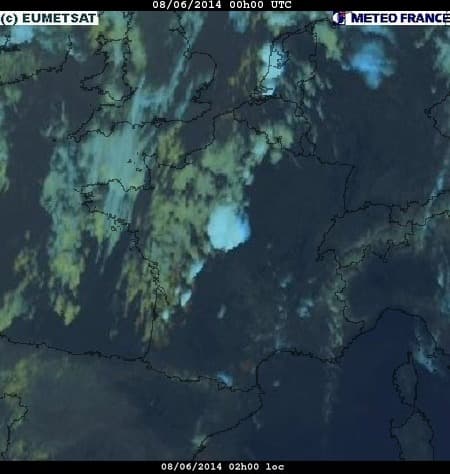 Image d'illustration pour Orage fort du Sud-Ouest aux Ardennes - grêle en Aquitaine et Poitou-Charentes
