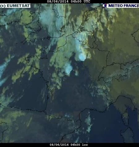Image d'illustration pour Orage fort du Sud-Ouest aux Ardennes - grêle en Aquitaine et Poitou-Charentes