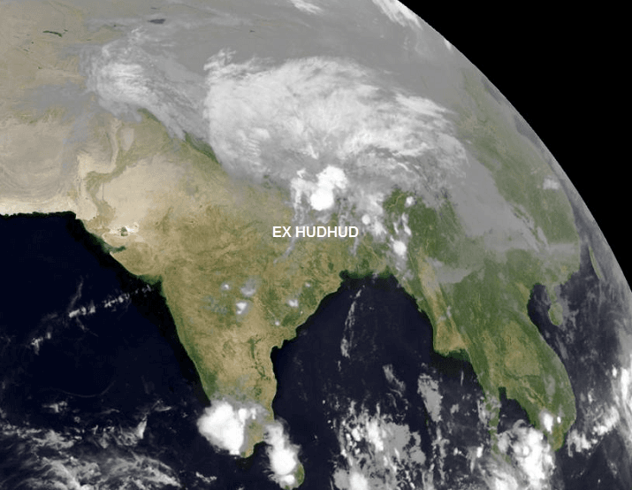 Image d'illustration pour Ex cyclone Hudhud : tempête de neige dans l'Himalaya