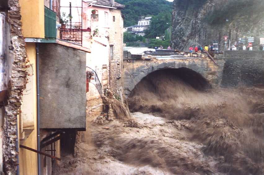Image d'illustration pour 25 ans : retour sur la catastrophe de Vaison-la-Romaine 