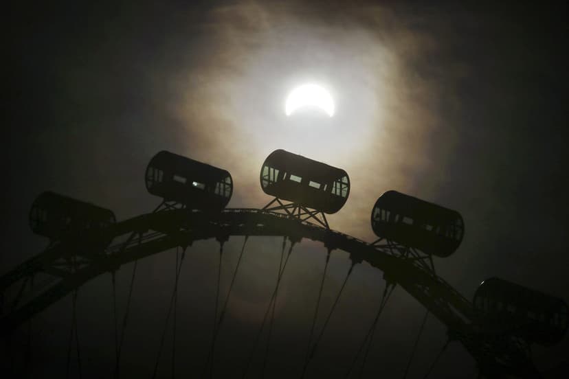 Image d'illustration pour Eclipse totale de soleil en Indonésie